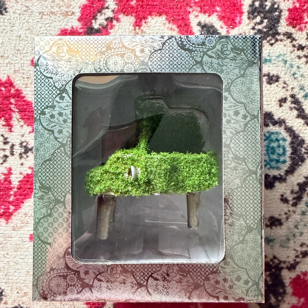 Taylor Swift Moss Cardigan Evergreen Piano Ornament. NIB. Official Merchandise